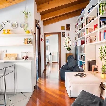 Le Domus Milano_Attic With Terrace Apartment Ngoại thất bức ảnh