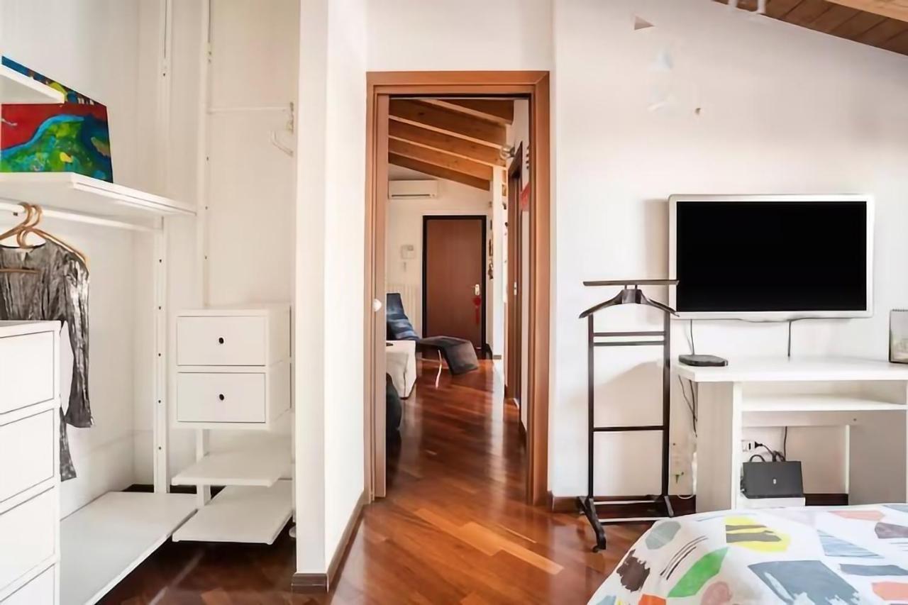 Le Domus Milano_Attic With Terrace Apartment Ngoại thất bức ảnh